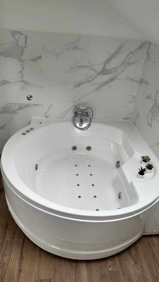 Seti Gorgeous Apartments With Jacuzzi Belgrad Exterior foto